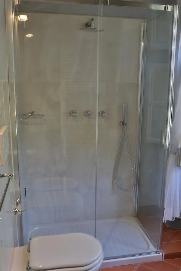 Relais Villa Poschi Pugnano Italy